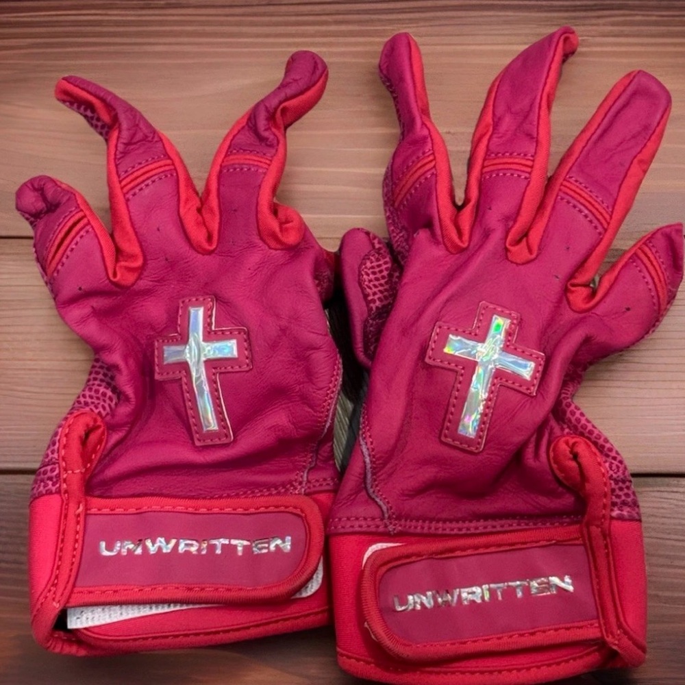 Unwritten Pink Short Cuff Batting Youth Medium Gloves